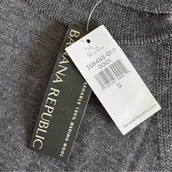 Banana republic gray turtleneck long sleeve sweater - Picture 7 of 7